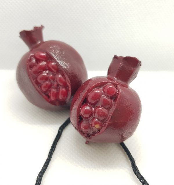 Grenades on a cord 2 pcs